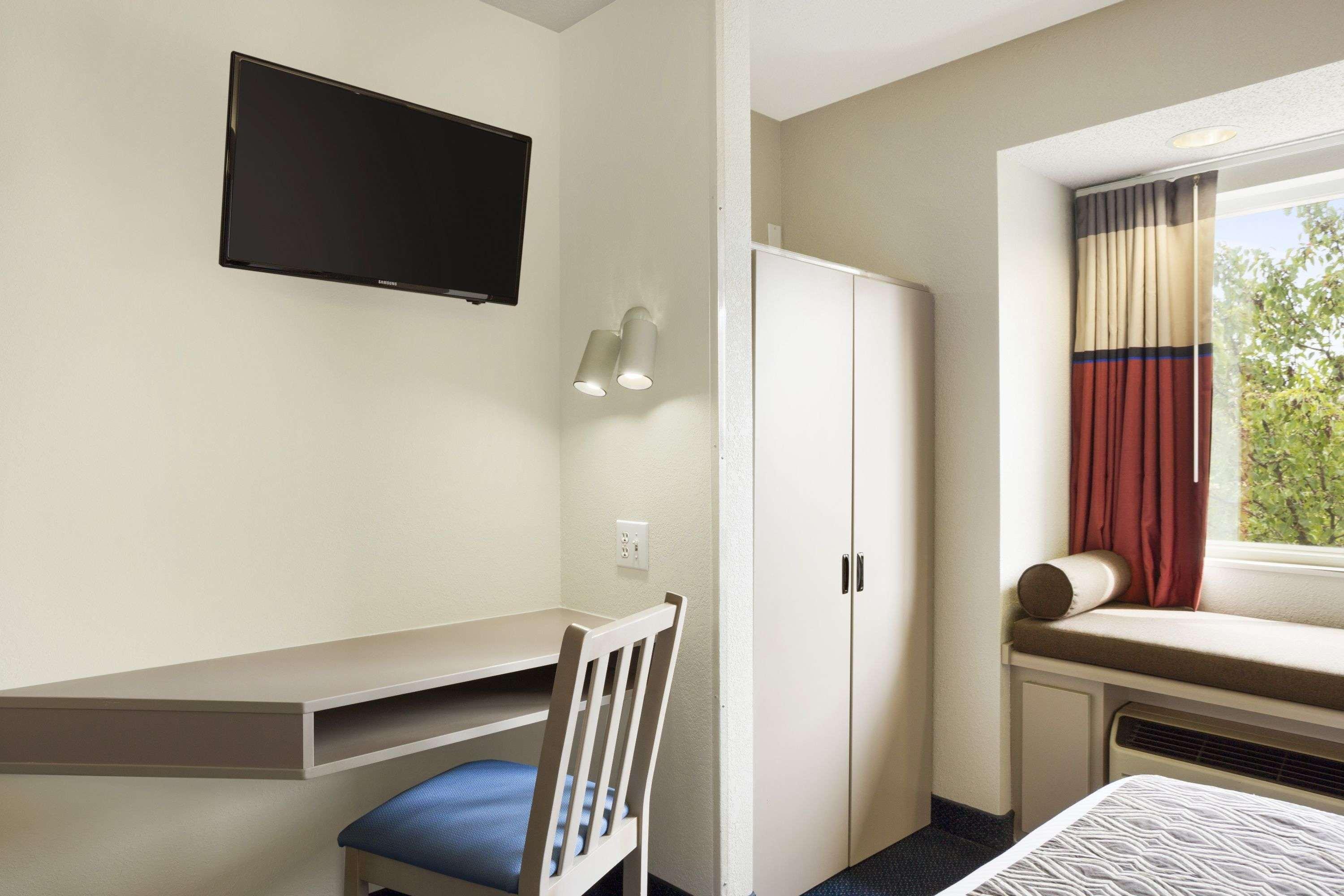 Microtel Inn By Wyndham Louisville East Kültér fotó