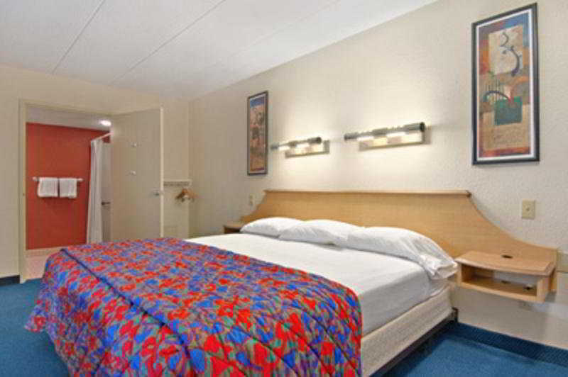 Microtel Inn By Wyndham Louisville East Szoba fotó